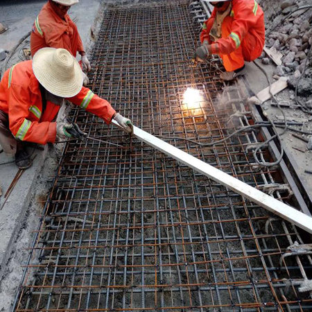 更換橋梁伸縮縫