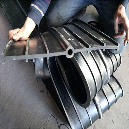 帶注漿孔式止水帶