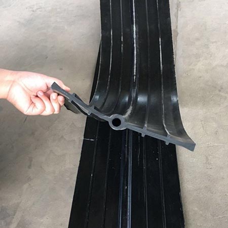 中埋式橡膠止水帶